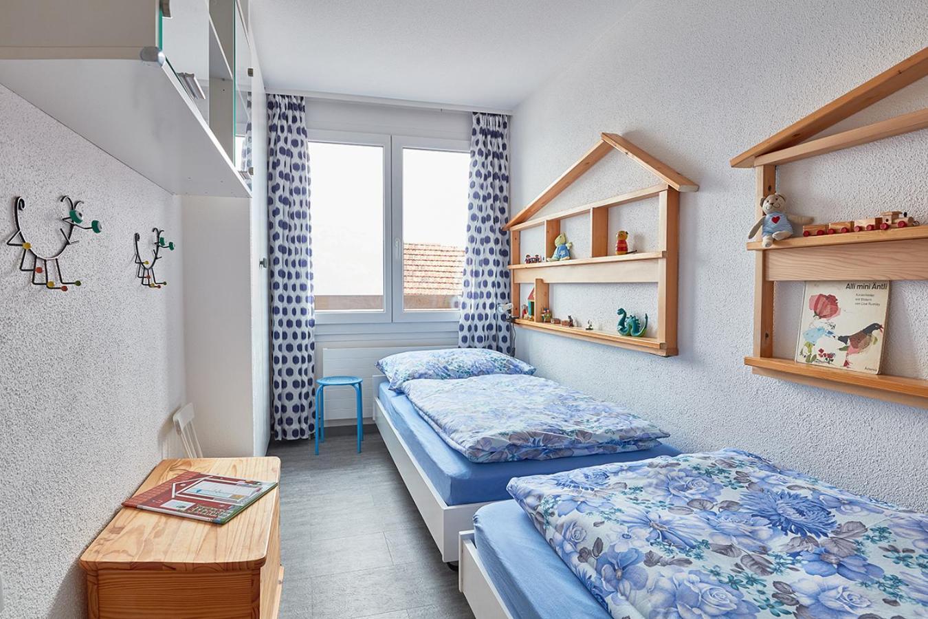 Elfe-Apartments Ferienmietwohnungen 에메텐 객실 사진