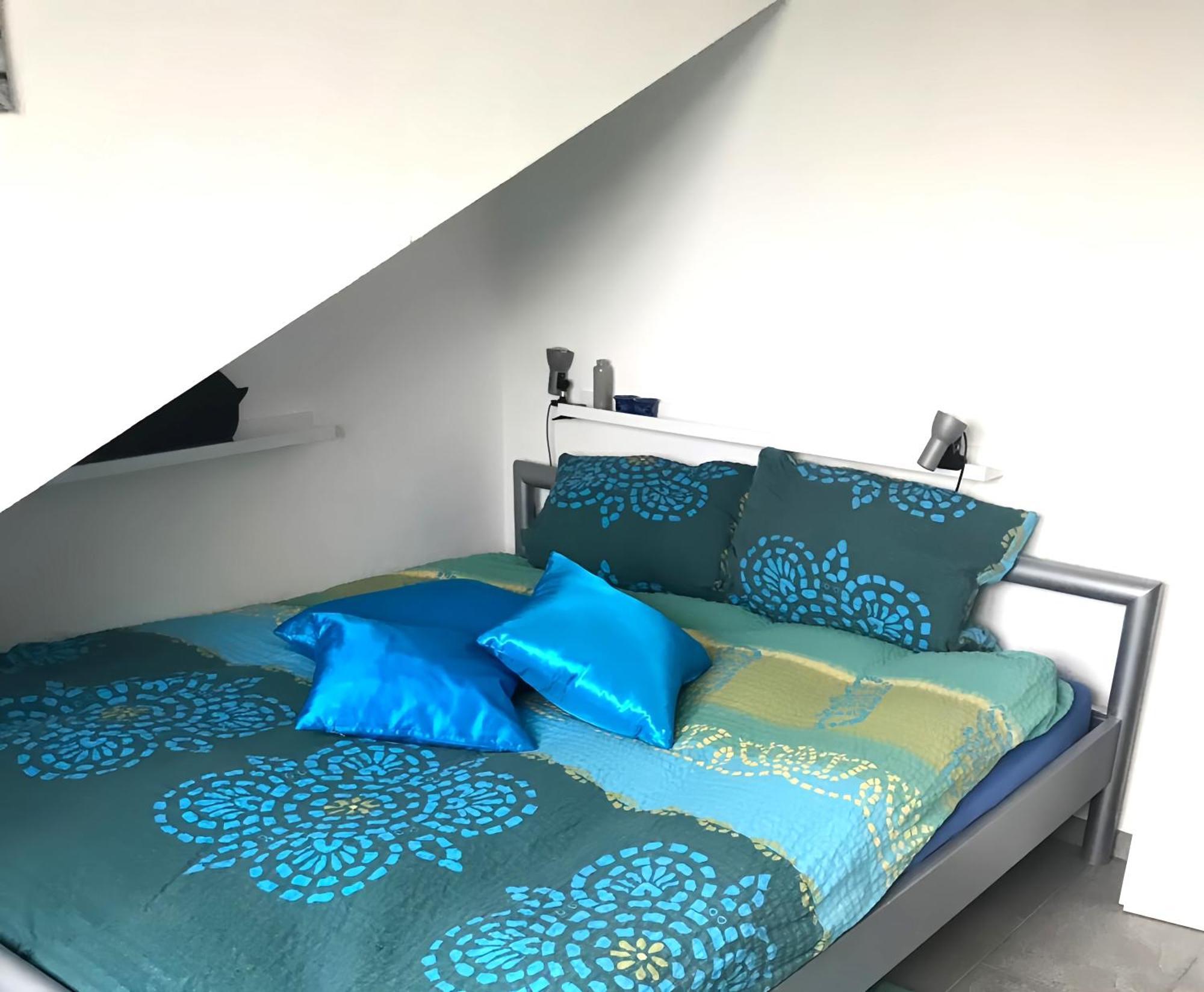 Elfe-Apartments Ferienmietwohnungen 에메텐 객실 사진